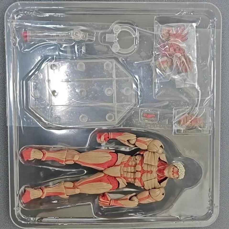 Anime Attack on Titan Eren Yeager Titan form and the Armored Articulated Joints Moveable Action Figure Model Toys 15cm